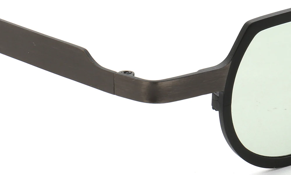 Bradford | Shield Shaped Polarized Sunglasses | Retro Lightweight Pure Titanium Frame - Image 13