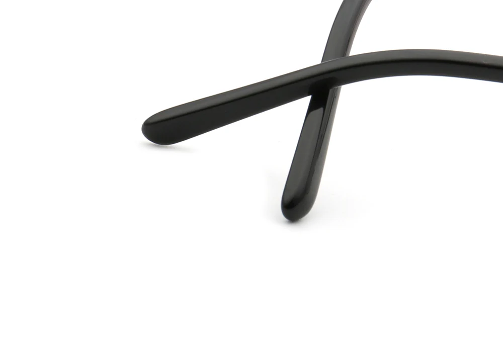 Beckett | Vintage Metal Small Round Eyeglasses - Image 17